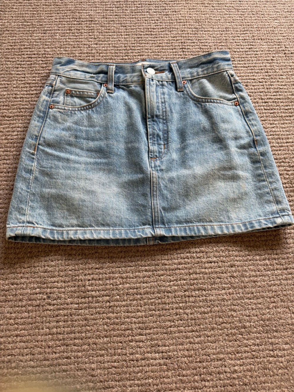 Aritzia Denim Forum Light Blue Women's Denim Skirt
